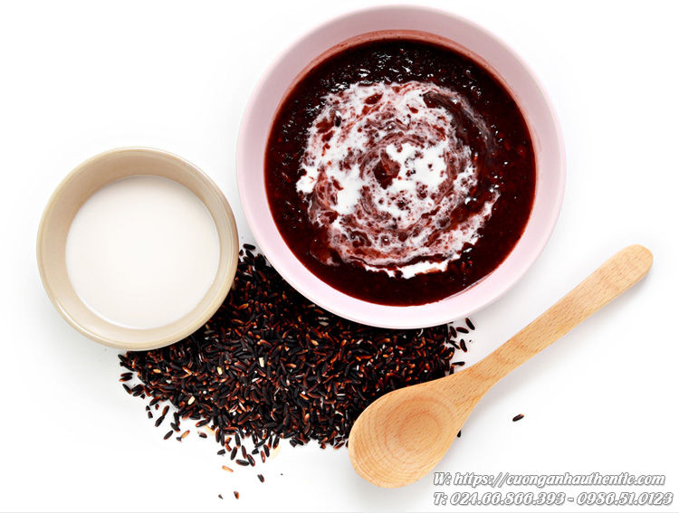 sữa chua nếp cẩm